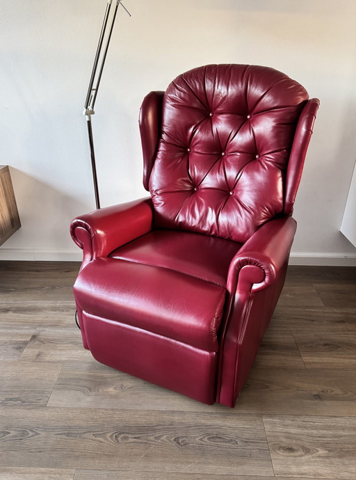 Delta Chesterfield Woburn Recliner Chair, 3 Years Old, Like New