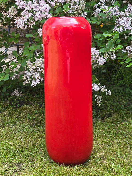 Image 1 of Henry Dean, jarrones de diseño XL en rojo brillante, firmados