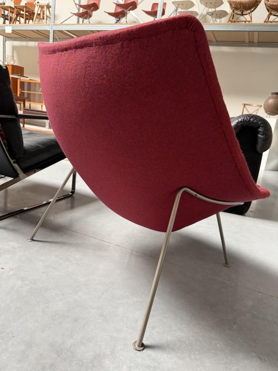 Image 1 of Pierre Paulin Oyster chair - newly reupholstered