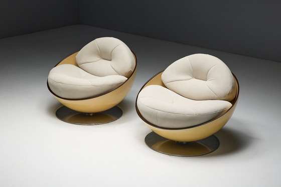 Image 1 of Sillones Esfera de Ricardo Fasanello, Brasil, finales de la década de 1960