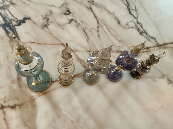 Image 1 of Flacons de parfum vintage, lot de 5.