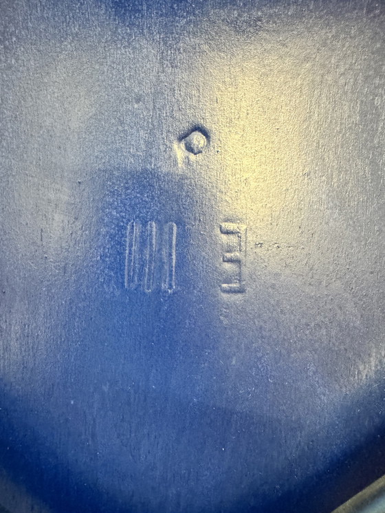 Image 1 of Set of 2 original Arne Jacobsen "Mosquito Chairs" model 3105 for Fritz Hansen (2003)