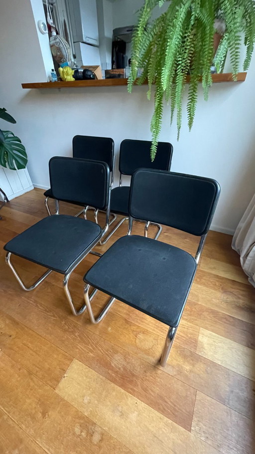 4 sillas Thonet modelo S32