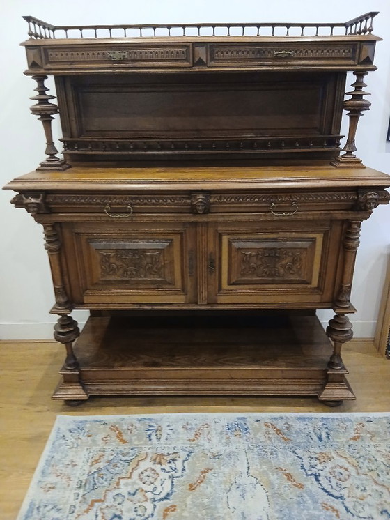 Image 1 of Armoire ancienne à tiroirs de la maison de grand-mère
