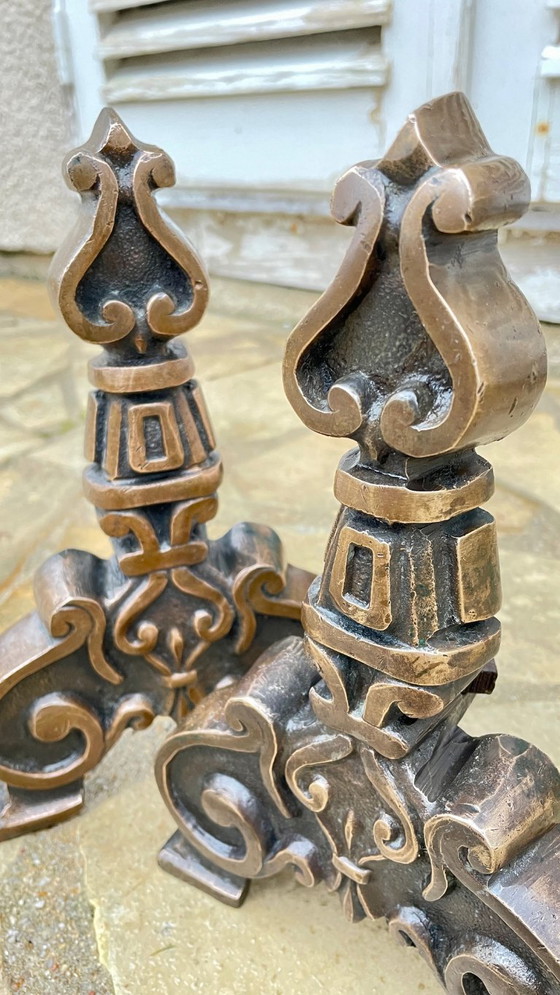 Pair of Vintage Solid Brass Fire Dogs – Candle holders, Cast Iron (photo 35 of 36)
