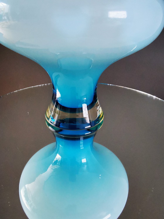 Image 1 of Verre Empoli Italie Toscane, années 1960, vase bleu clair