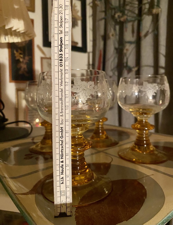 Image 1 of 6 verres Römer, jaunes, 0,2, verres à vin allemands vintage