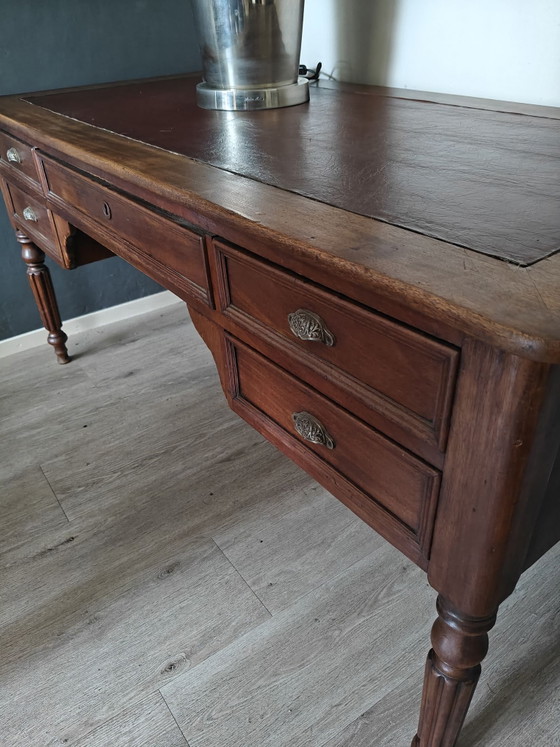 Classic Antique Wooden Desk Louis XVI – Leather (photo 2 of 5)