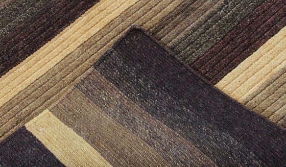 Modern Designer Hand-knotted Wool Rug New & Unused 202 x 144 cm, Rugs & carpets, Beige (photo 7 of 9)