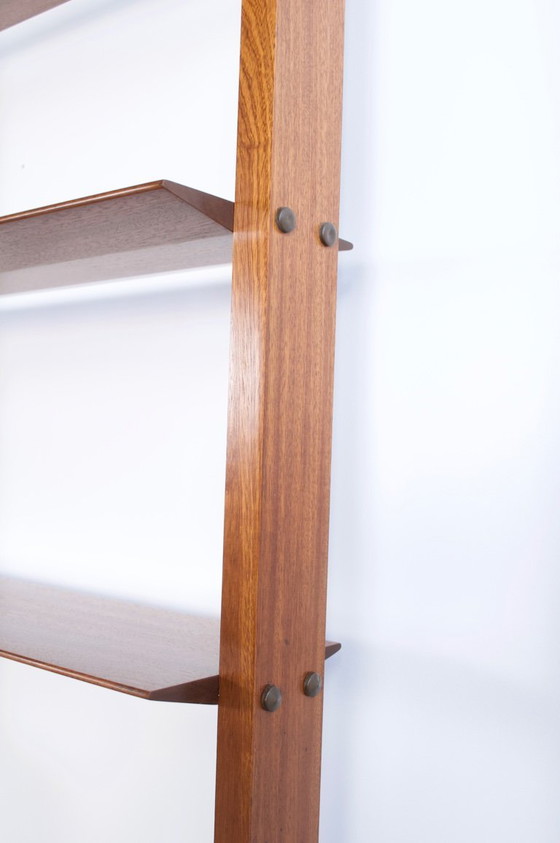 Image 1 of ITALIAANSE MODULAIRE VLOER- EN PLAFONDPLANKENSET VAN PALISSANDERHOUT, JAREN 60