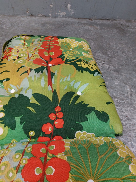 2 x Vintage Cushions – Pillows, Textile (photo 5 of 6)