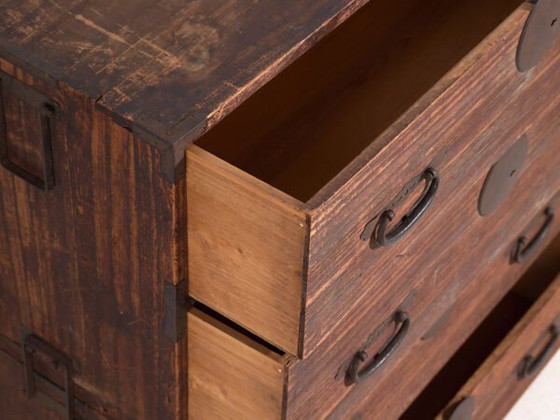 Antique Japanese Tansu Chest of Drawers - Meiji / Taishō Period (c. ) #5 – Iron (photo 22 of 40)