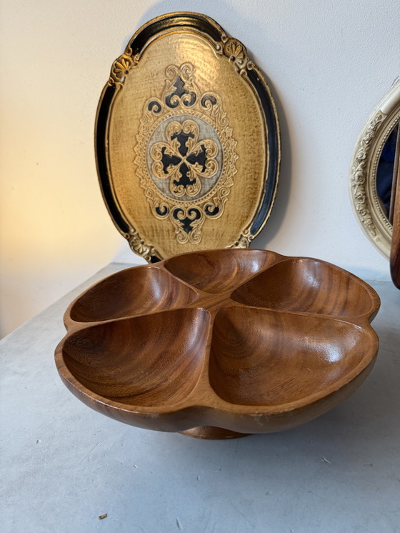 Image 1 of Ciotola girevole in legno per snack con piede – Vintage