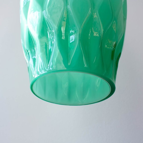 Image 1 of Suspension vintage portugaise en verre opalin turquoise des années 1960