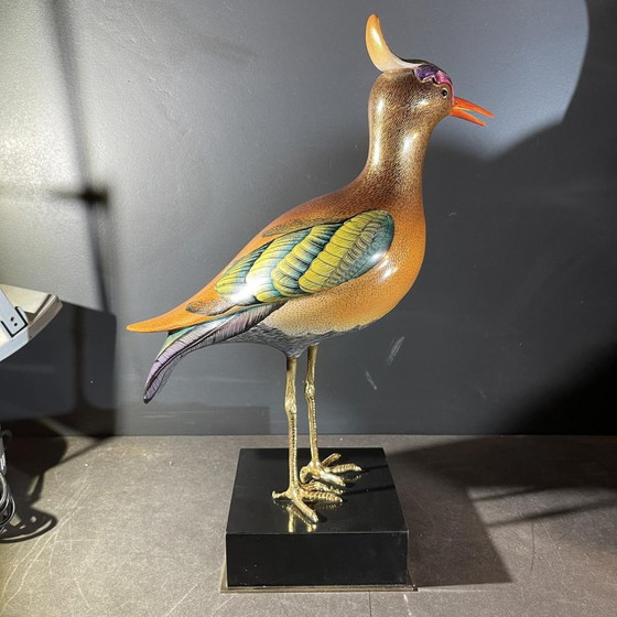 Crested Bird Polychrome Porcelain & Ormolu Sculpture, 1970s – Bronze, Wood, Hollywood Regency (photo 17 of 19)