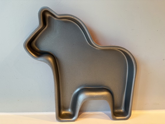 Image 1 of IKEA Drommar Dala torta di cavallo in scatola vintage retrò