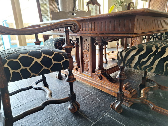Image 1 of Antique table with 6 chairs in good condition