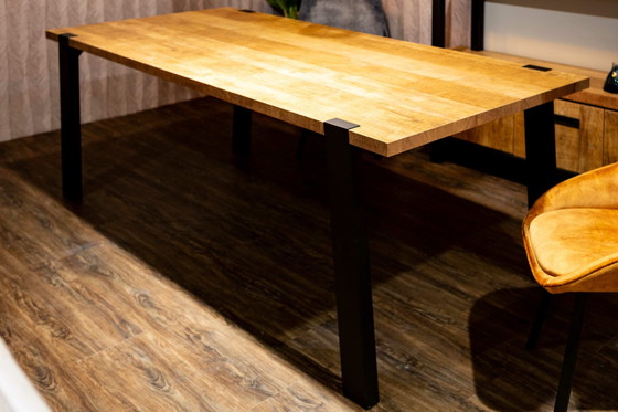 Image 1 of Mesa de comedor elevadora - 2