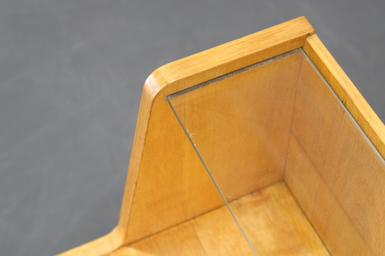 Image 1 of Pareja de mesitas de noche, década de 1960, Checoslovaquia