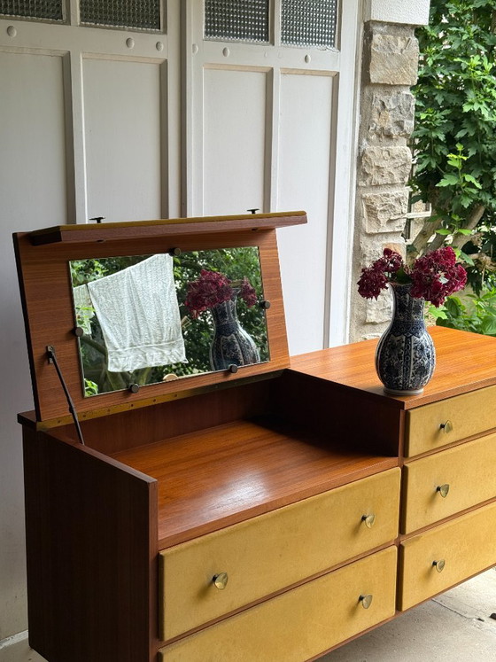 Image 1 of Enfilade commode coiffeuse Roger Landault années 50/60 suédine jaune