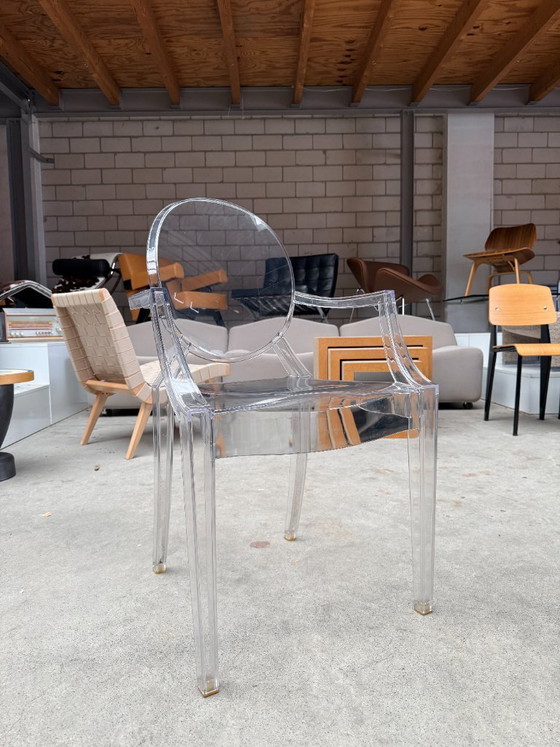 Image 1 of Chaise Kartell Louis Ghost par Starck (4x)
