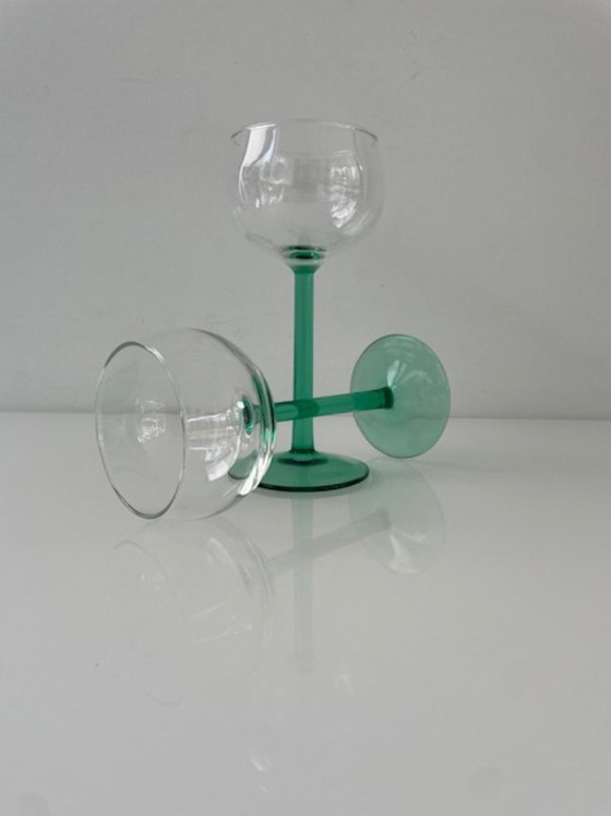 Image 1 of Set van 9 Franse vintage glazen groene steel