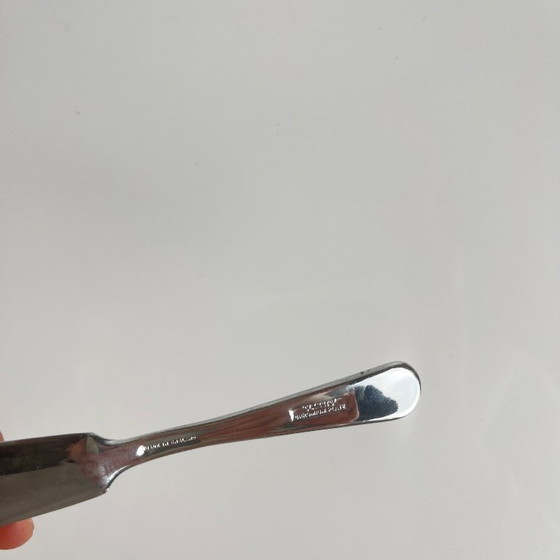 Image 1 of Beurrier vintage en métal "Huitre" et insert en verre, 1970