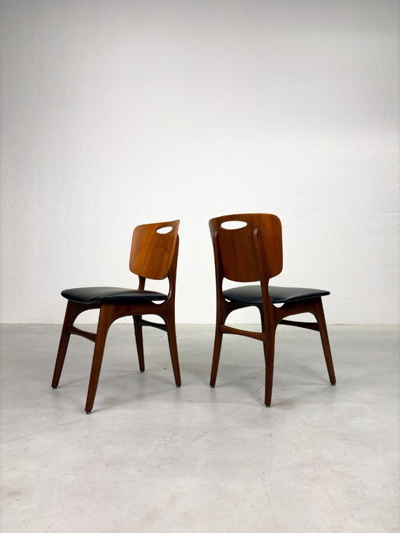 Image 1 of Set of Mid-century Dining Chairs in Danish Design