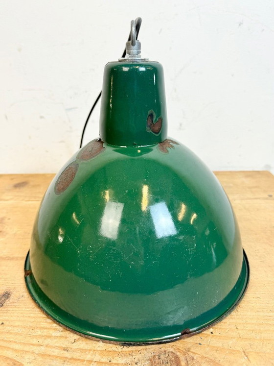 Image 1 of Lampada a sospensione in smalto verde industriale, anni '60