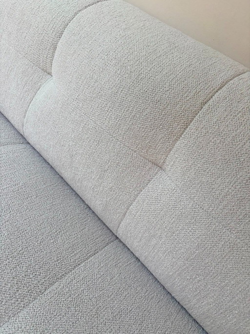 Canapé d'angle en bouclé, design inédit | Nouveau prix : 2 750 €