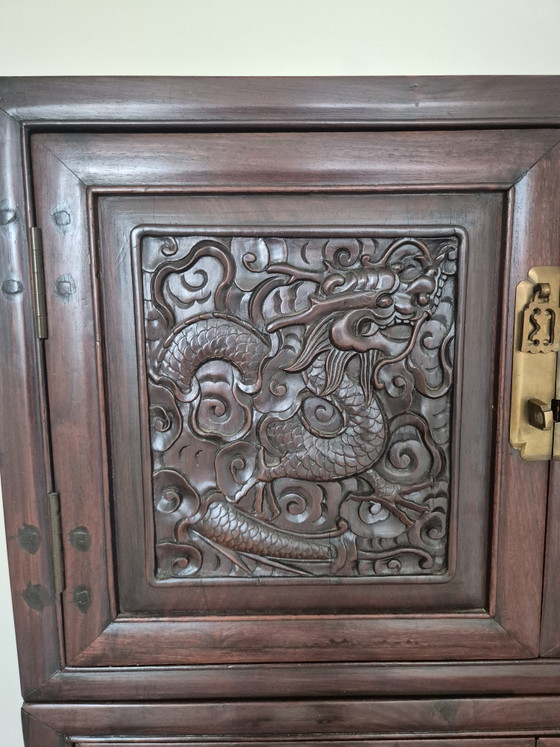 Libreria / Armadi contenitori cinese vintage – Legno duro con rilievo di drago – Wood (photo 2 of 14)