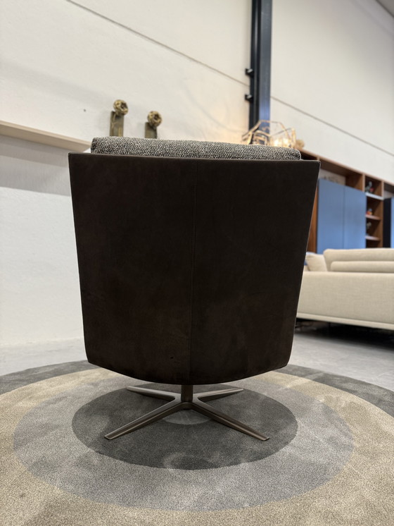 Image 1 of Leolux Kudo Two Fauteuil pivotant State fabric Danza leather