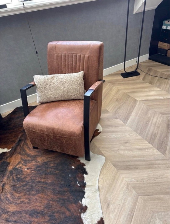 Leather Armchair – De Bommel (photo 2 of 5)