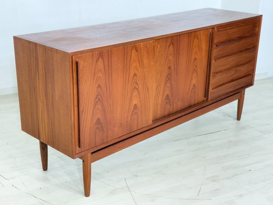 Danish teak sideboard by HP Hansen – Mid-Century living room cabinet from the 1960s – Wood, Vintage (photo 9 of 20)