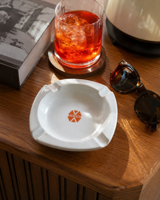 Image 1 of Vintage Richard Ginori porseleinen asbak – Bar Vanni Rome, jaren 60