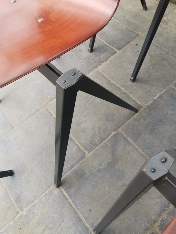 Image 1 of Juego de 6 sillas apilables S22 Pagholz