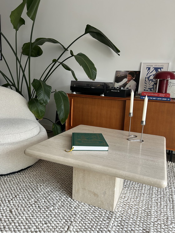 Image 1 of Tavolino da caffè in marmo travertino