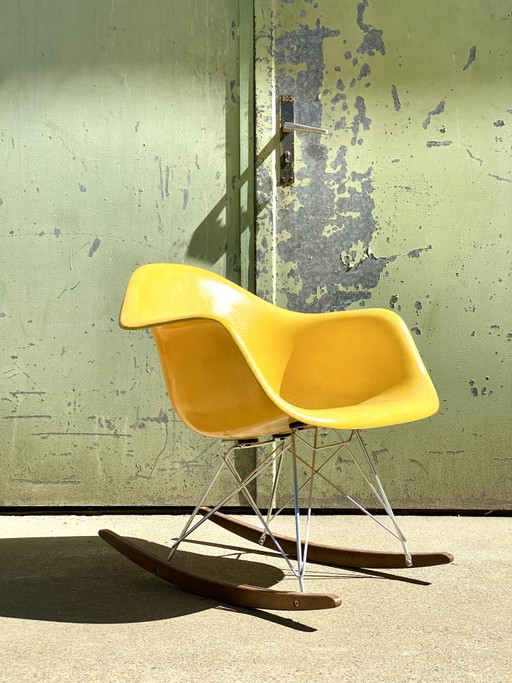 CHARLES EAMES | Fehlbaum per. armchair canary yellow vitra miller