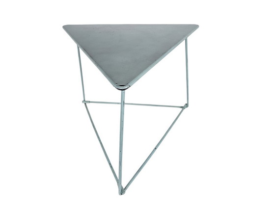 Mobel Ikea - Design - Niels Gammelgaard - 'Triangular' Coffee Table - Zweden - 1980's – Bijzettafels, Metal (photo 3 of 8)