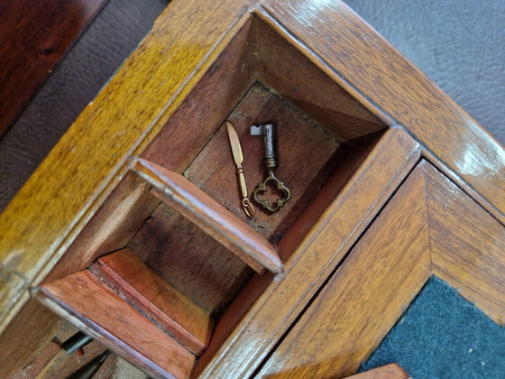 Image 1 of Antike Schreibmappe