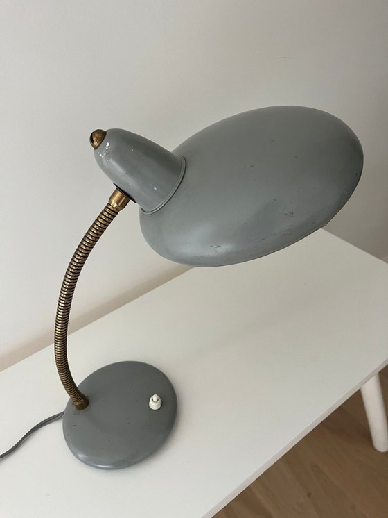 Image 1 of Lampe de bureau vintage élégante
