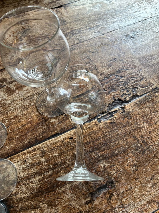 Image 1 of Preciosa vitrina de teca