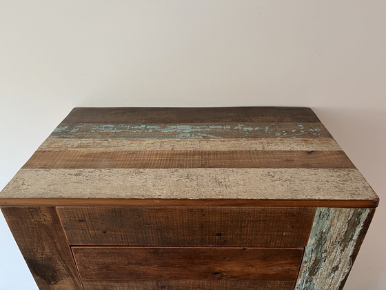 Image 1 of Moderne Kast Van Gerecycled Favela Hout