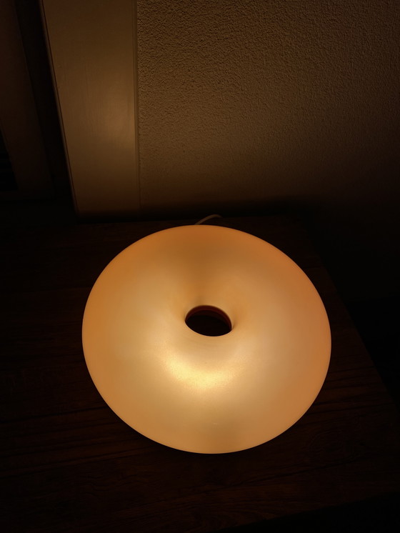 Image 1 of Varmblixt Donut-Lampe – Ikea von Sabine Marcelis