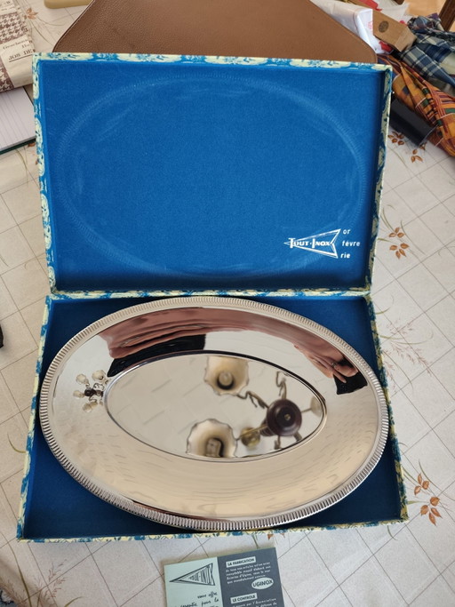 Vintage silbernes Edelstahl-Tablett in neuwertigem Zustand