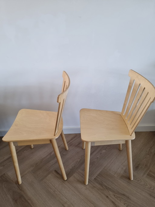 2 sedie Ikea Brakig 2014 con cuscini Justina


