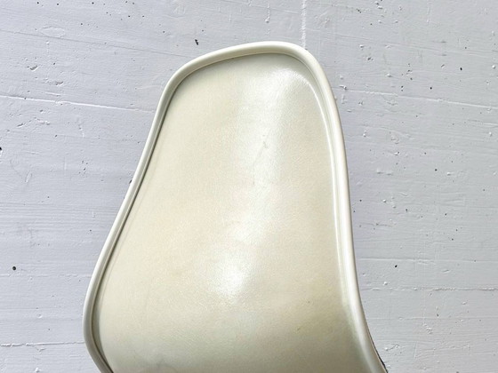 Image 1 of Set of 4 chairs (sidechairs) by Charles Eames for Hermann Miller, 1960s
