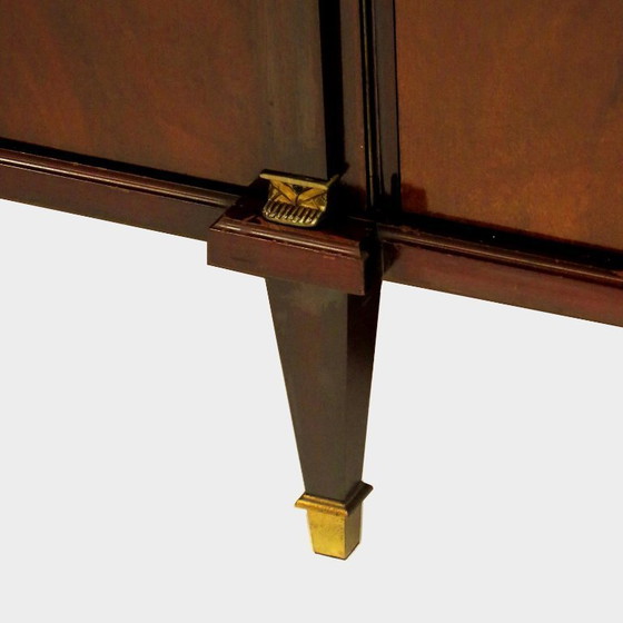 Image 1 of Ampio armadio vintage Art Déco in mogano fiammato.