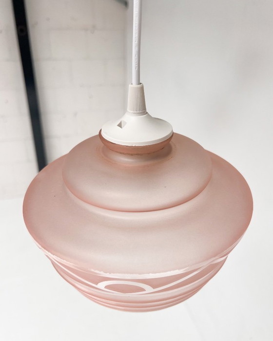 Lampada da soffitto in vetro rosa (ciascuna), anni '60 – Lampade a sospensione, Glass, Vintage (photo 6 of 10)
