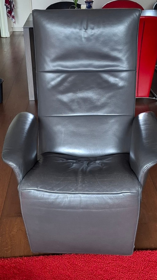 Armchair Jori type Felini five toe base